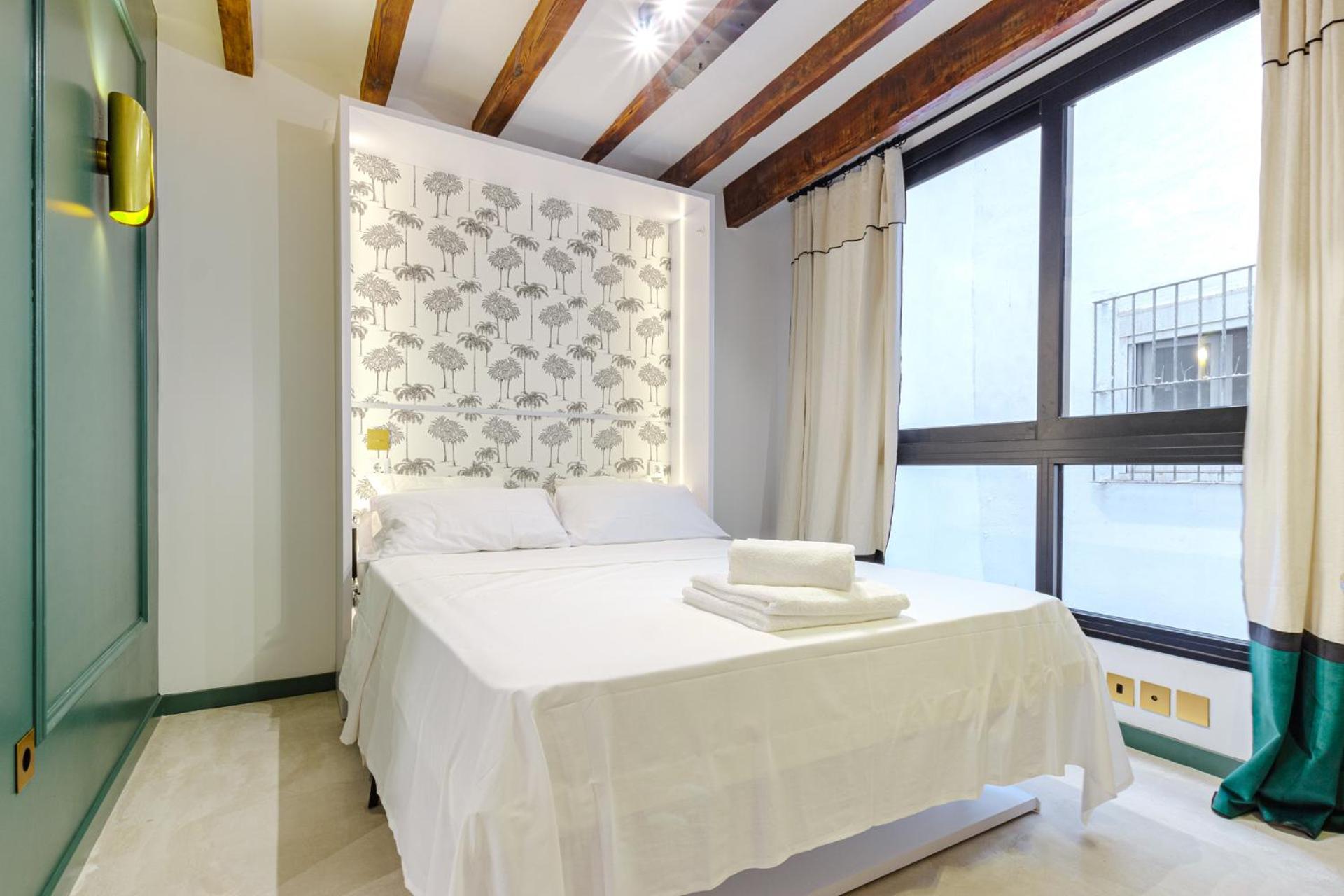 Refined And Practical Studio In Historic Center Of Alicante Exterior photo