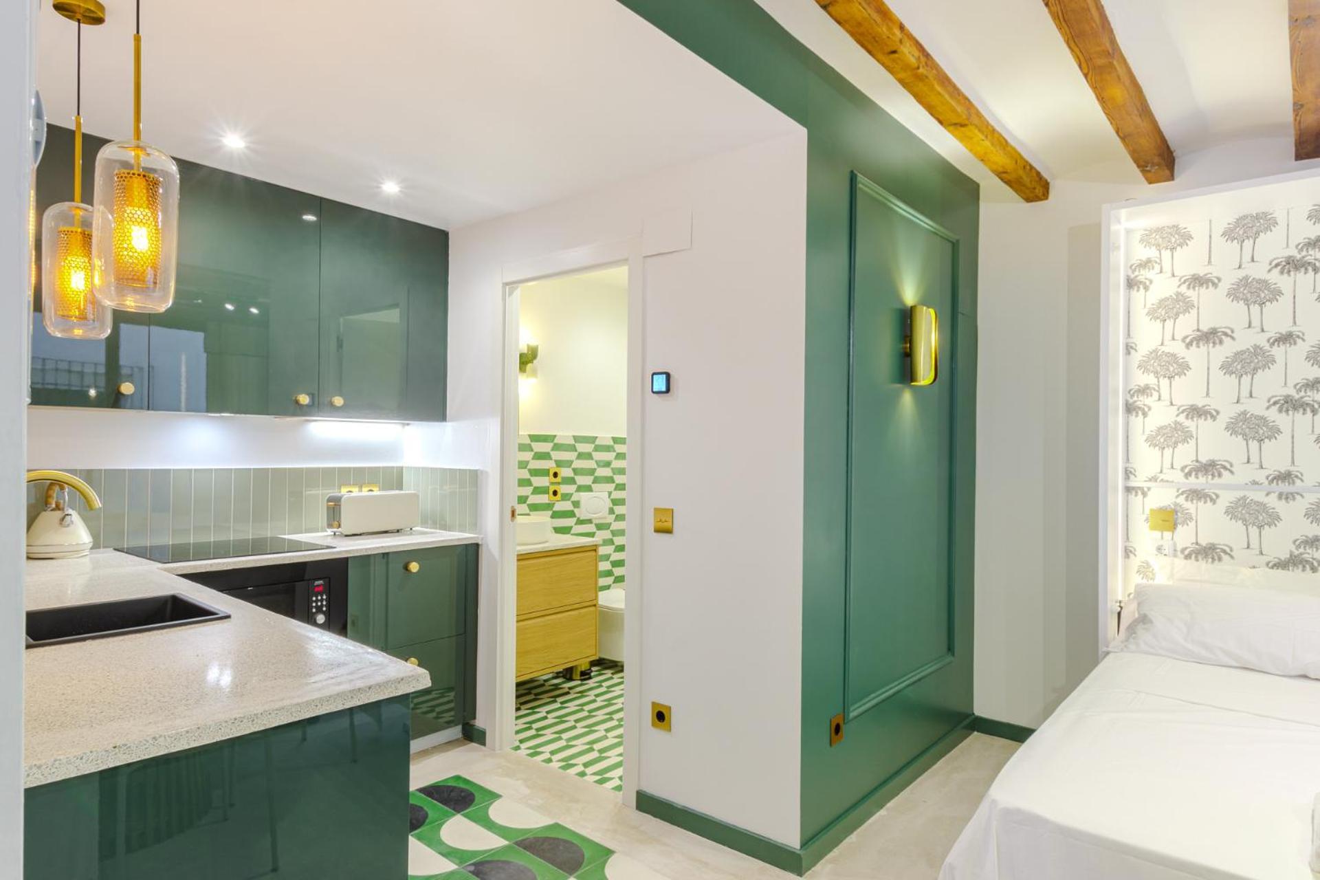Refined And Practical Studio In Historic Center Of Alicante Exterior photo